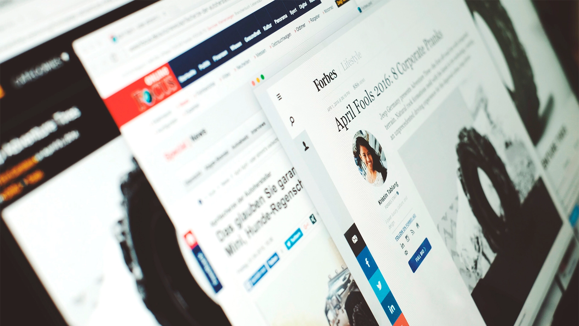 Mehrere Screenshots zeigen das Presseecho zu der Aktion. U.a. Berichterstattungen vom Forbes Magazine und Focus Online.